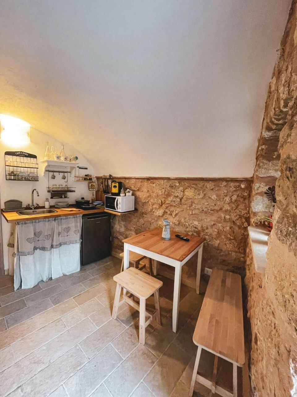 La Casa Sul Lago Posta Fibreno Luaran gambar