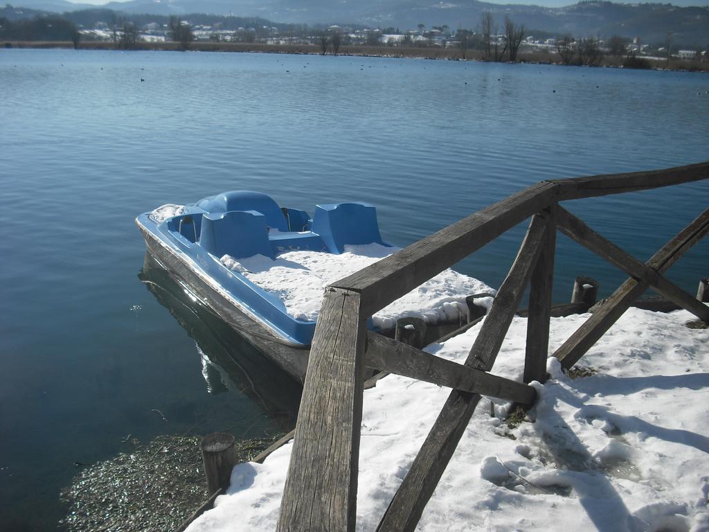 La Casa Sul Lago Posta Fibreno Luaran gambar