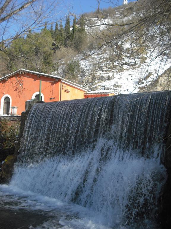 La Casa Sul Lago Posta Fibreno Luaran gambar