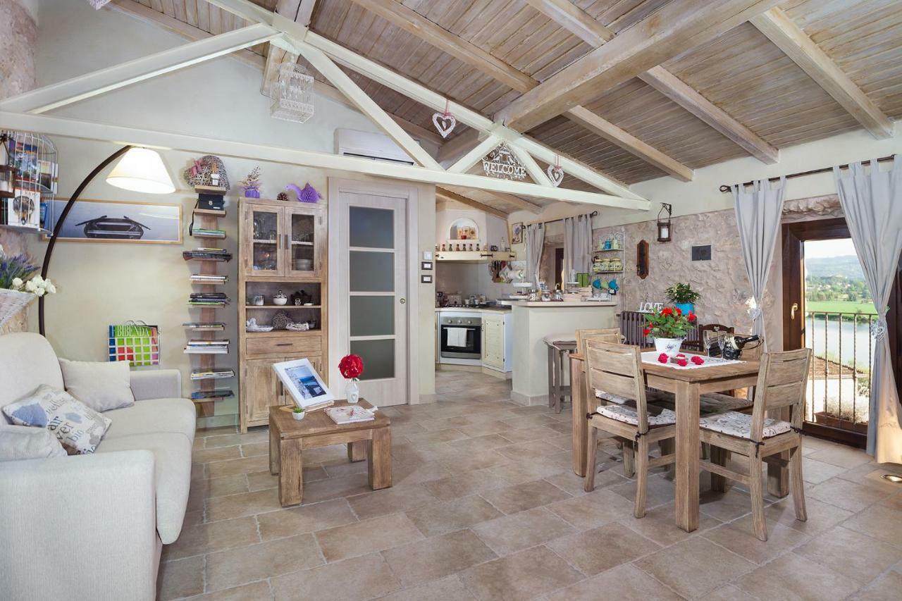 La Casa Sul Lago Posta Fibreno Luaran gambar