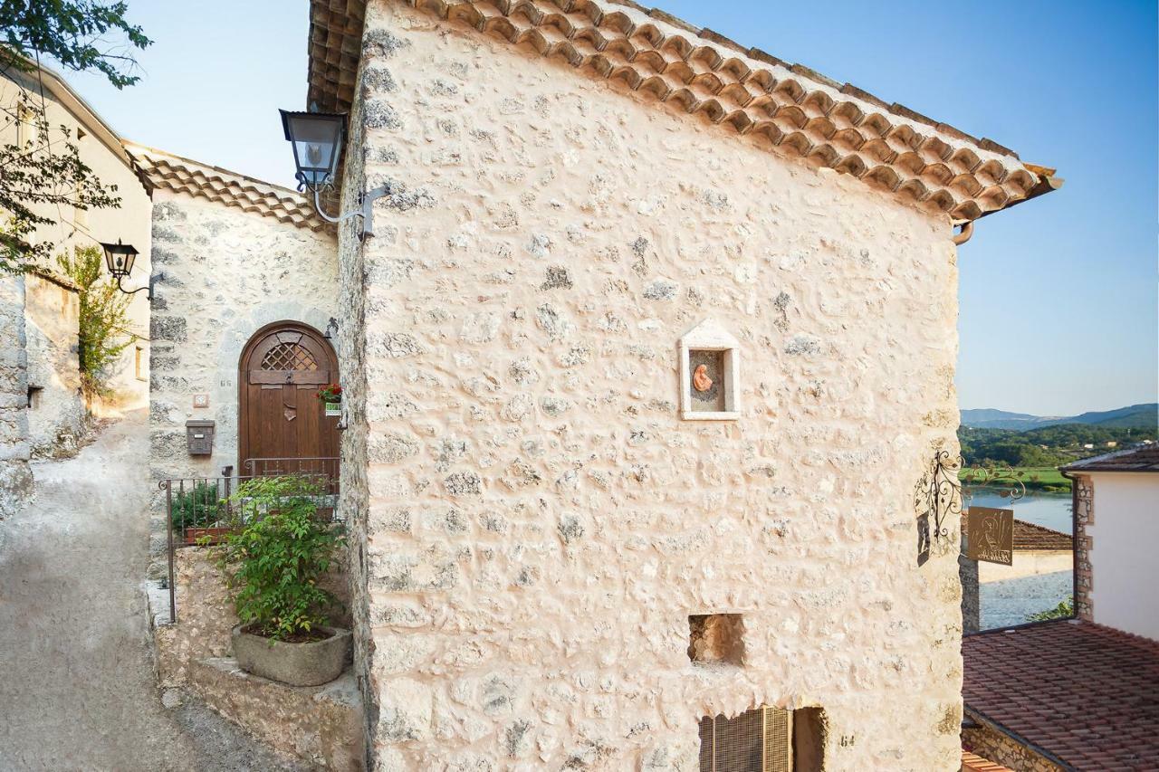 La Casa Sul Lago Posta Fibreno Luaran gambar